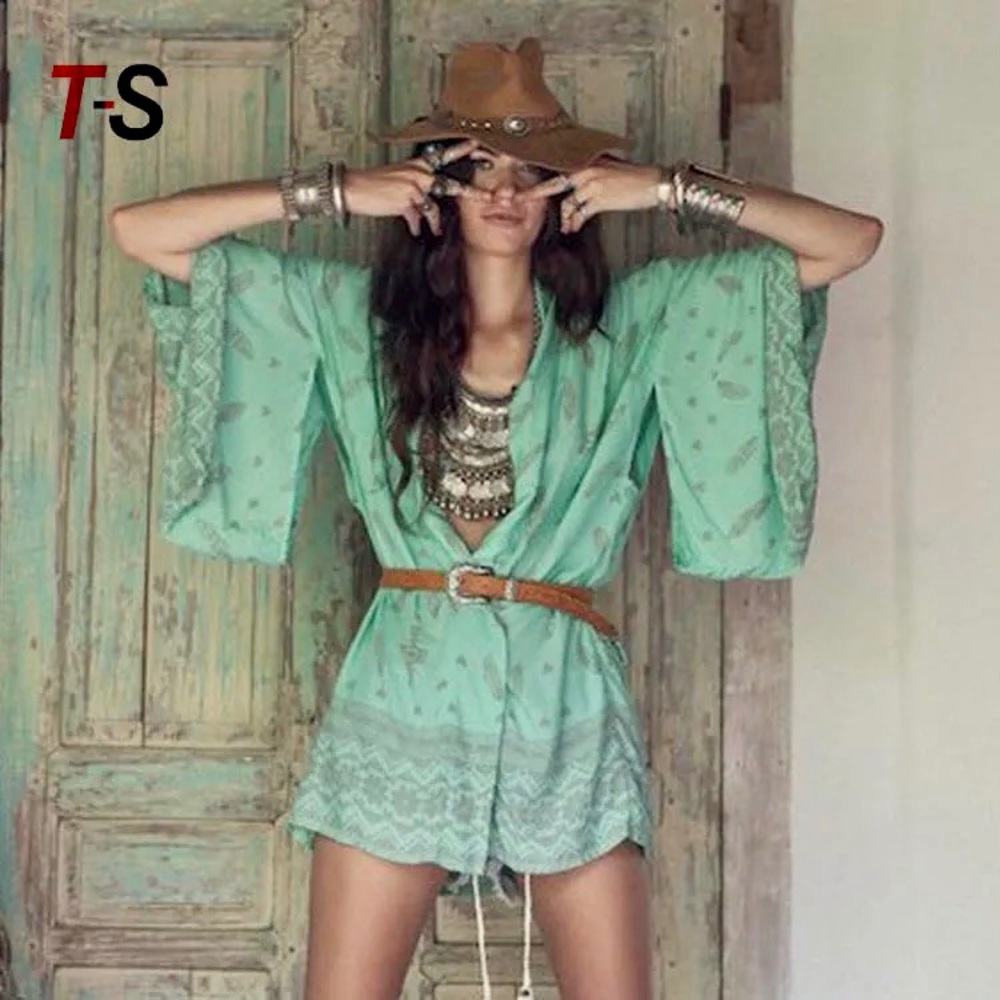 Sunrise Kimono in soft green or soft peach!
